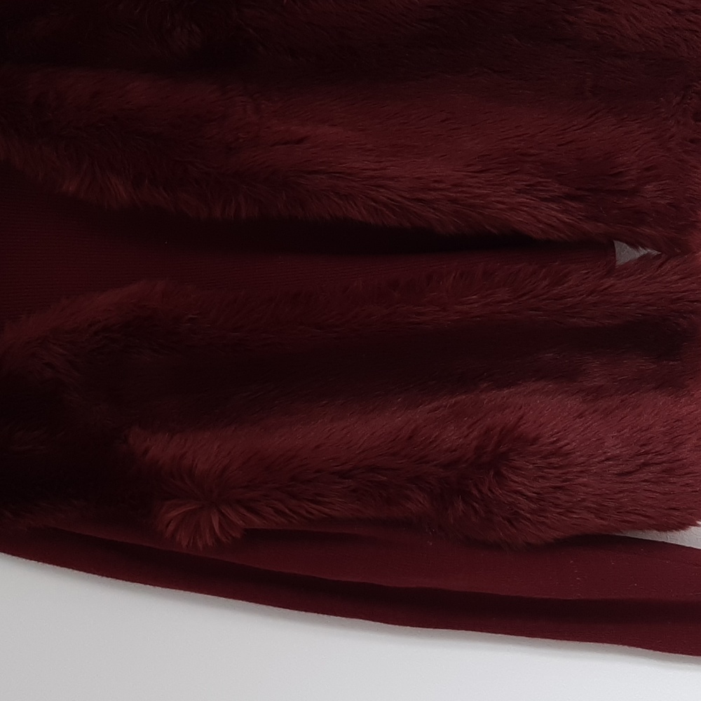 Wine color faux fur open front sweater - Picture 3 of 9
